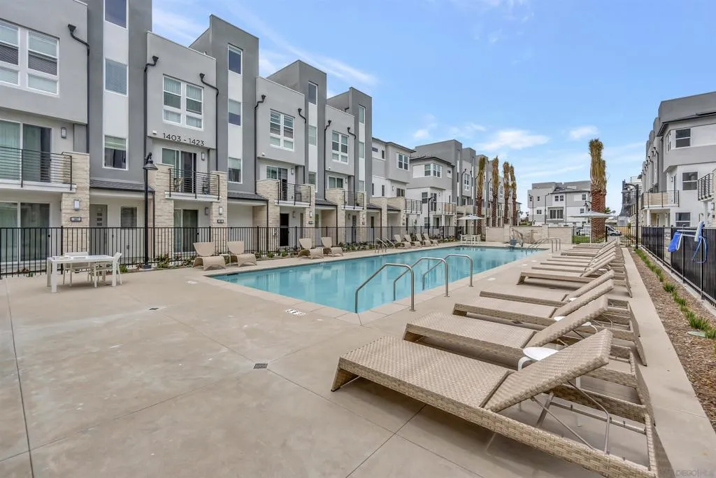 1531 W Bushell, Anaheim, California 92805 home-pic-24